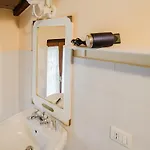 Del Piano - Private Parking Apartment *