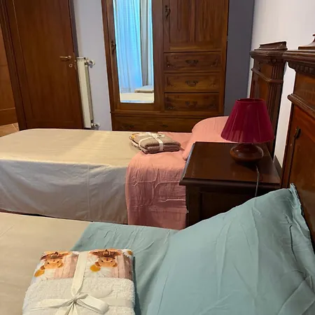 Del Piano - Private Parking Appartement *