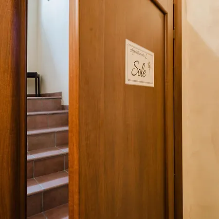 Del Piano - Private Parking Apartment